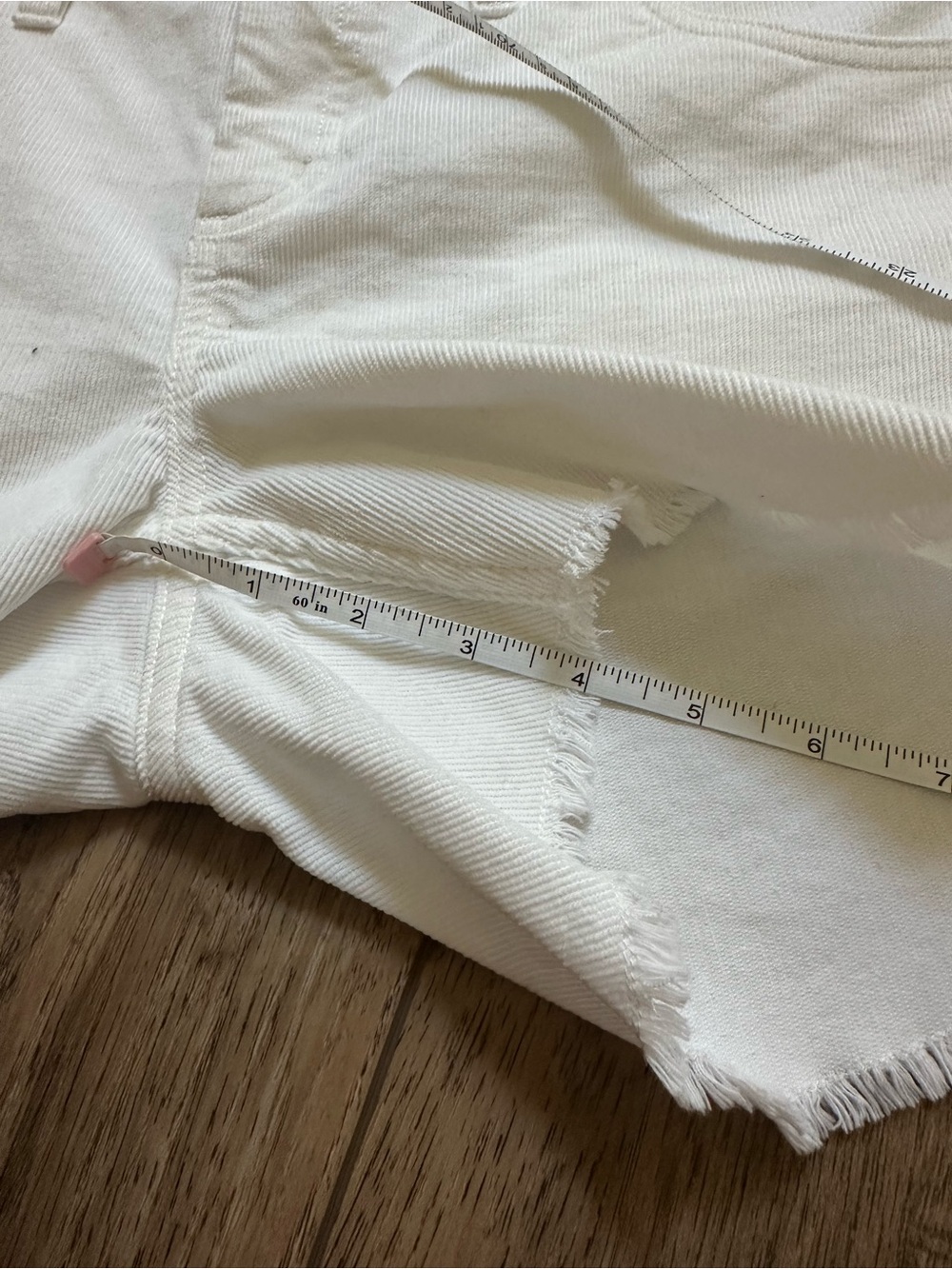 Carve Designs Oahu Shorts, Frayed Hems, Cotton Corduroy, Stretch, White, Size 8 - Picture 8 of 8